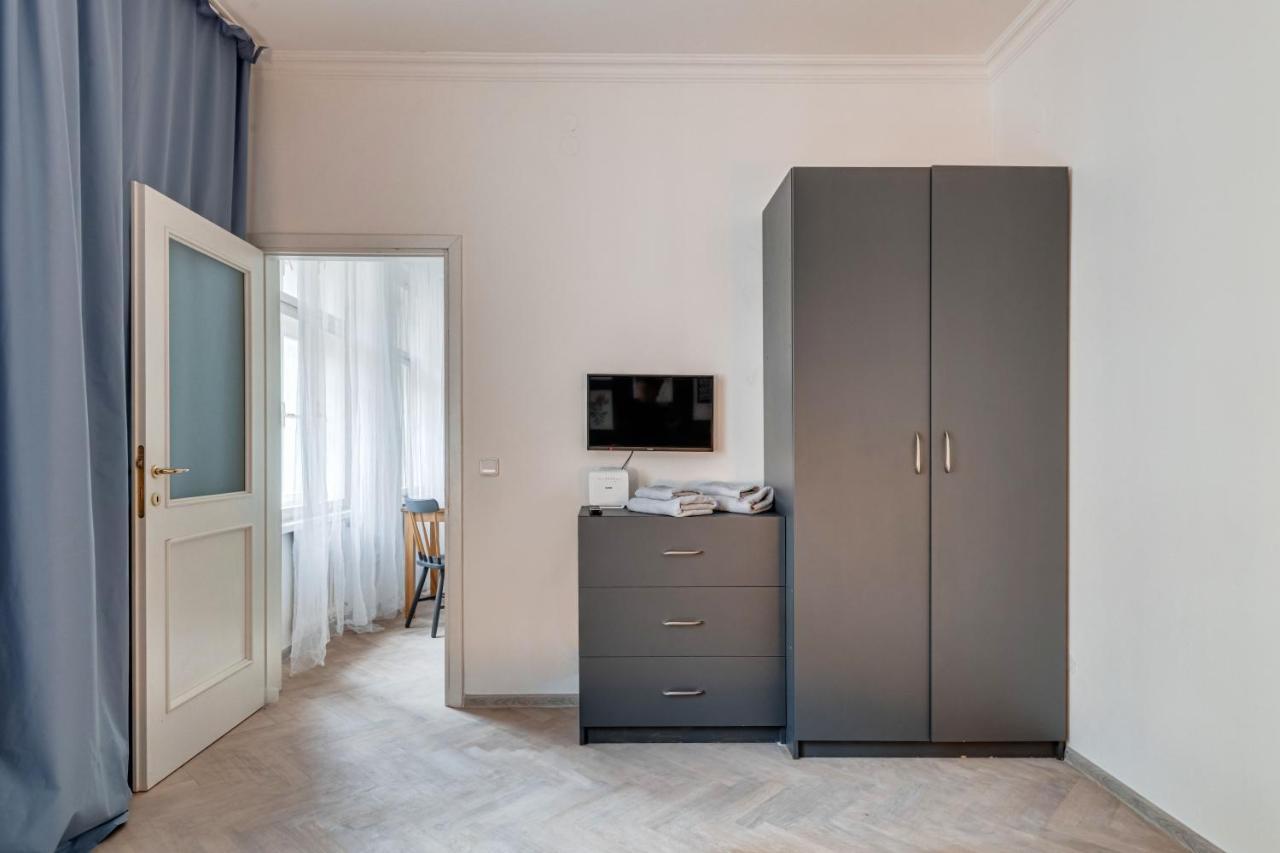 Vita Nejedleho Apartments Prague Exterior photo